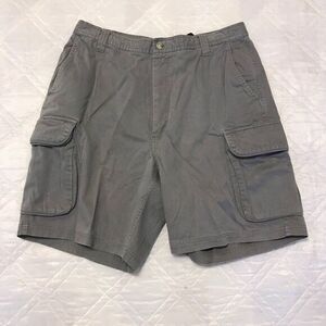 John Ashford Advenyure gray cargo shorts size 36‎